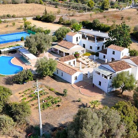 Cort'E Nastasj Hotel Tertenìa Buitenkant foto