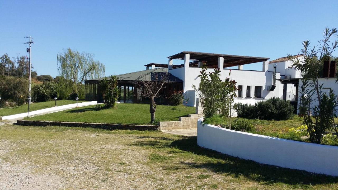 Cort'E Nastasj Hotel Tertenìa Buitenkant foto